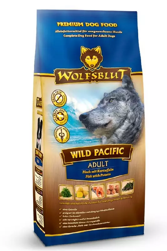 Packaging Wolfsblut Wild Pacific dog food with wolf's head and ingredients such as fish and potatoes.