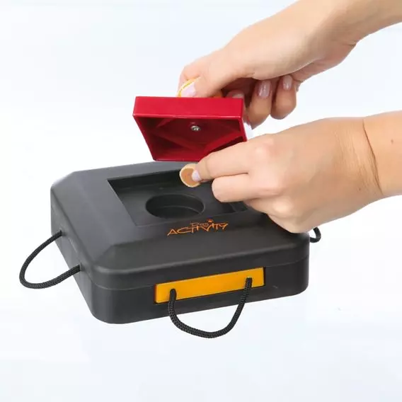 Dog Activity Gamble Box, 15 x 9 x 15 cm