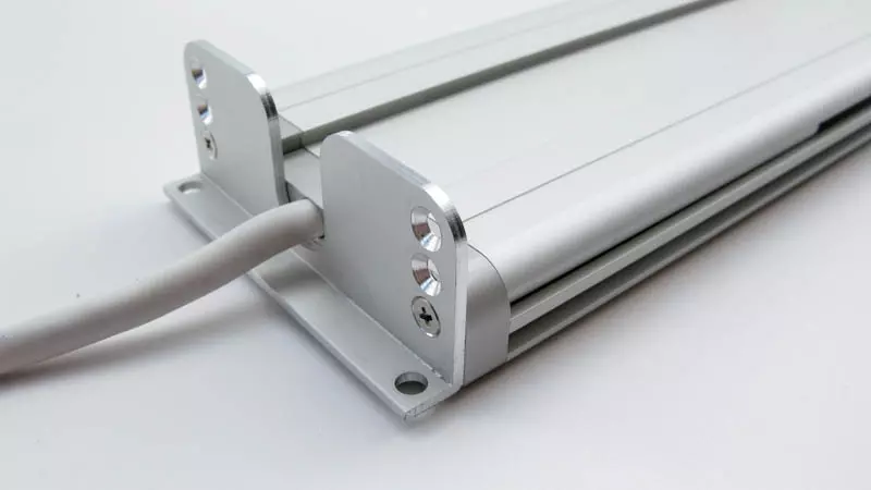 Daytime Insertion / adaptateur à visser