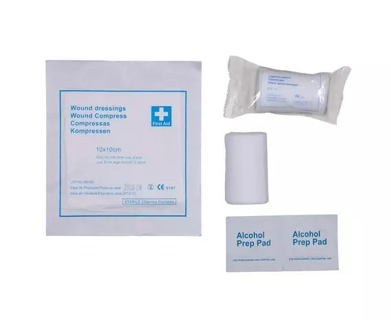 b3f8b68b886743f77bdeaa8da3c21478 Trixie Trousse de secours pour chiens et chats