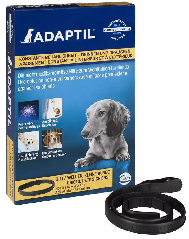 Packaging Adaptil collar with dog, pictograms for fireworks, training, socialisation and dog boarding. Collar is next to it.