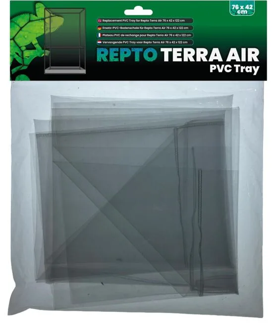 Transparente, graue PVC-Bodenschale, gefaltet in klarer Verpackung. Grünes Etikett oben: 'REPTO TERRA AIR PVC Tray', 76x42 cm Ersatzschale für Reptilien-Terrarien. Stilisiertes Terrarium mit Chamäleon auf dem Etikett.