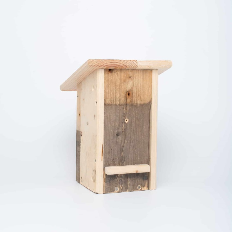 Nesting box from recyclingArt