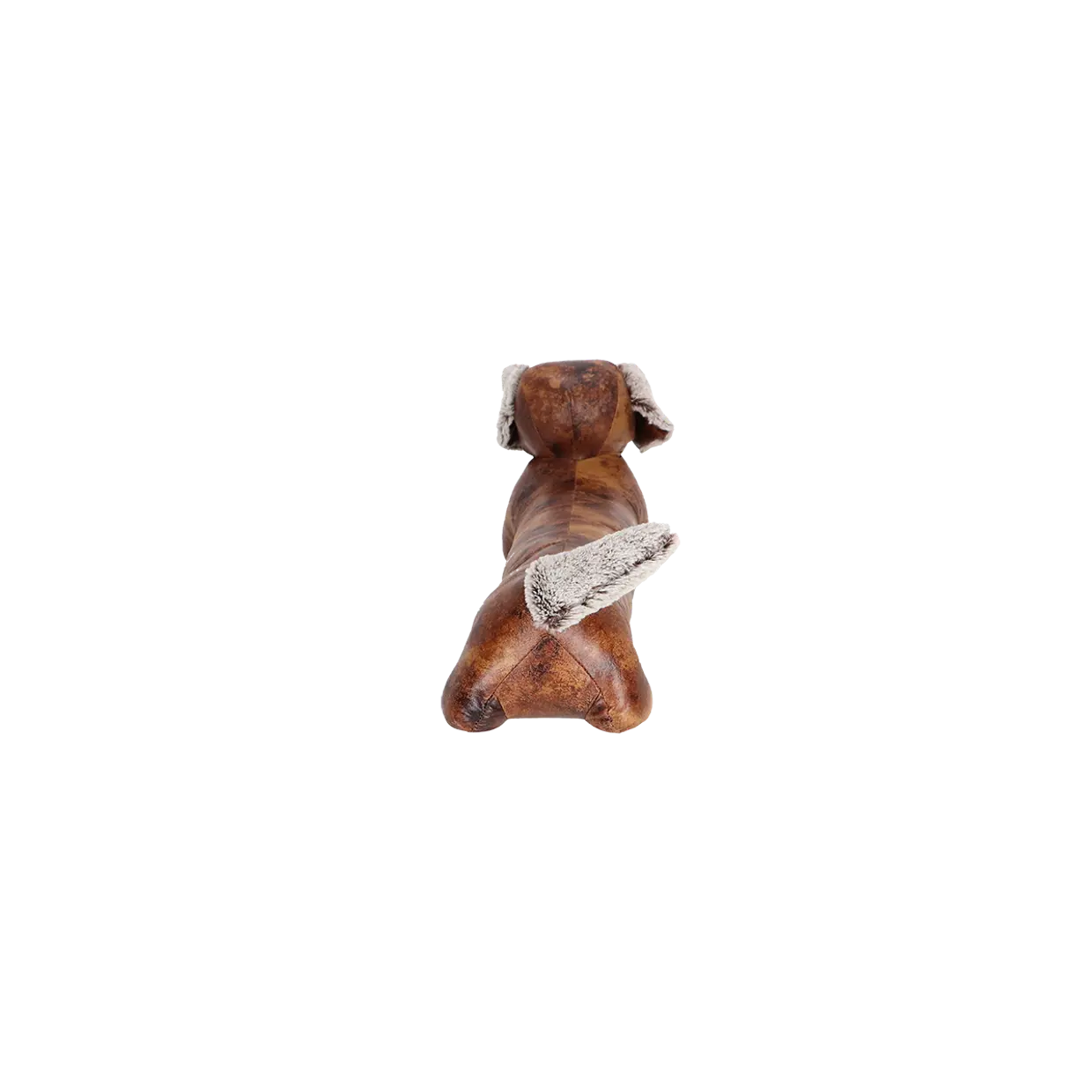 Braune, strukturierte Hundefigur von hinten auf schwarzem Hintergrund. Hell- bis dunkelbraune Schattierungen mit leichter Maserung. Ohren mit flauschigem hellgrauem Fell, kurzer flauschig-hellgrauer Schwanz leicht nach oben gebogen.