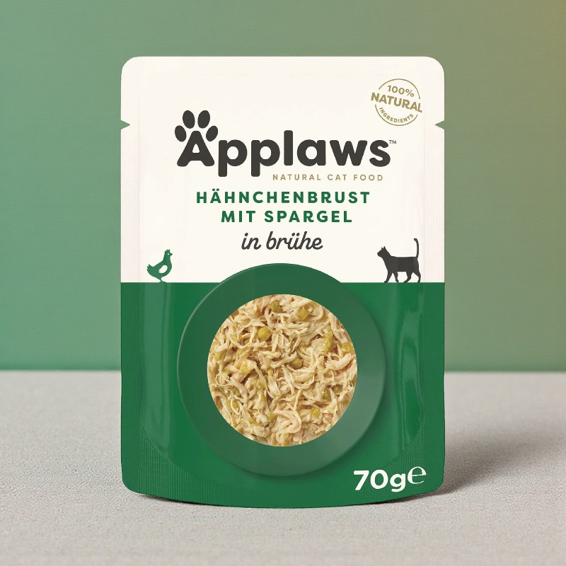 Cat food packaging: Applaws Chicken breast with asparagus in broth, pieces of food in the window.