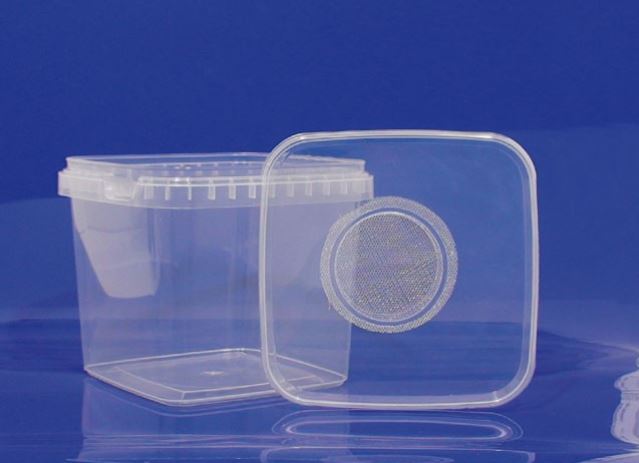 Box transparent with gauze lid