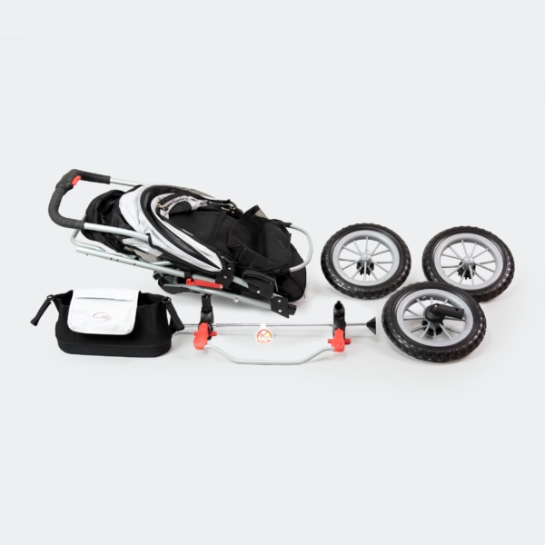 Passeggino pieghevole grigio InnoPet, tre pneumatici, borsa portaoggetti e asse su sfondo bianco.