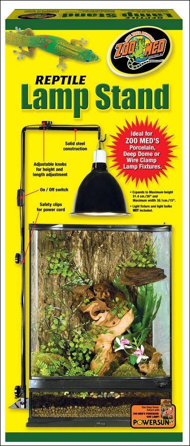 Produktverpackung Zoo Med Repti Lamp Ständer mit Terrarium und Lampe. Verstellbarer Lampenständer mit Kabelclips.