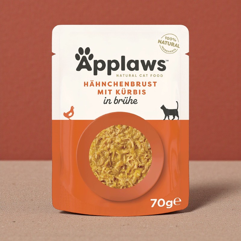Verpackung Nassfutter für Katzen: Applaws Hähnchenbrust mit Kürbis in Brühe, Füllung in runder Öffnung sichtbar.