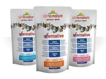 Almo Nature Alternative Tockenfutter mit frischem Huhn