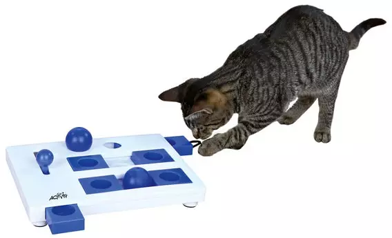 Trixie Cat Activity Brain Mover