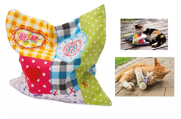 Patchwork play cushion 15x18cm