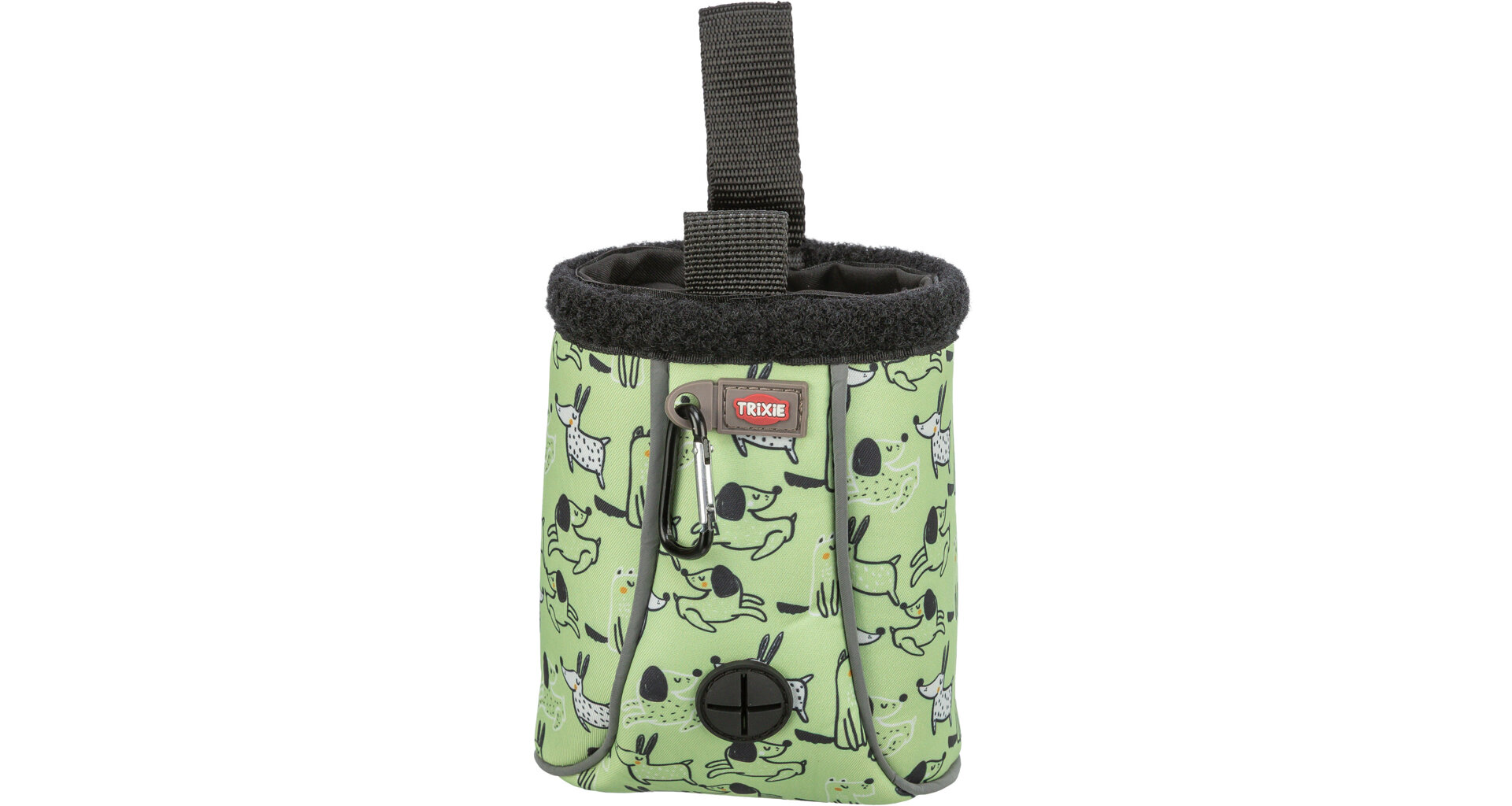 Hellgrüner Leckerlibeutel für Hunde mit fröhlichem Muster aus schwarz-weißen Cartoon-Hunden. Mit schwarzem Schlaufengriff, flauschiger Öffnung und silbernem Karabiner. TRIXIE-Logo und schwarzer Kotbeutelspender sichtbar.