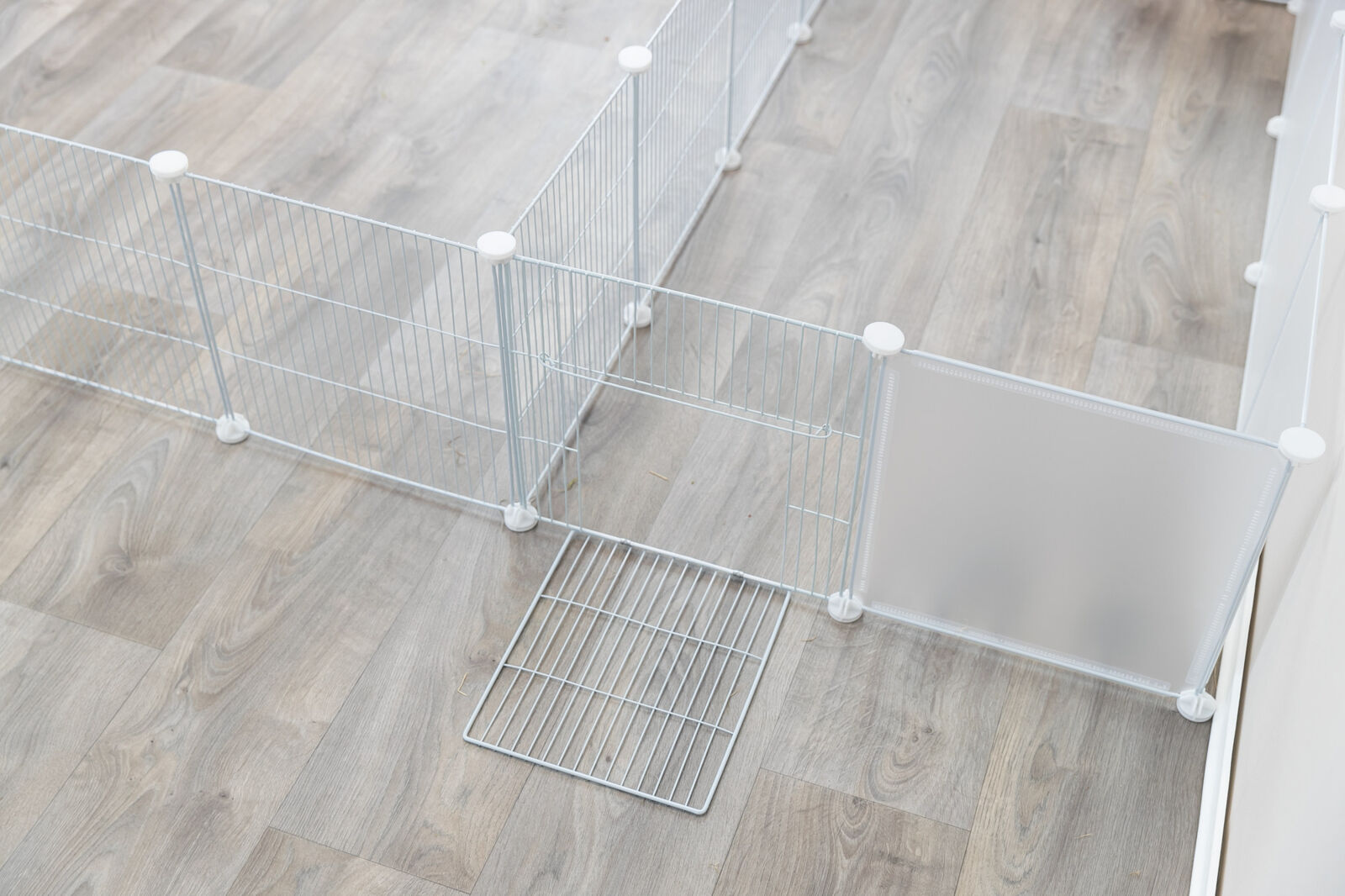 Indoor free-range metal enclosure 140×35×70 cm