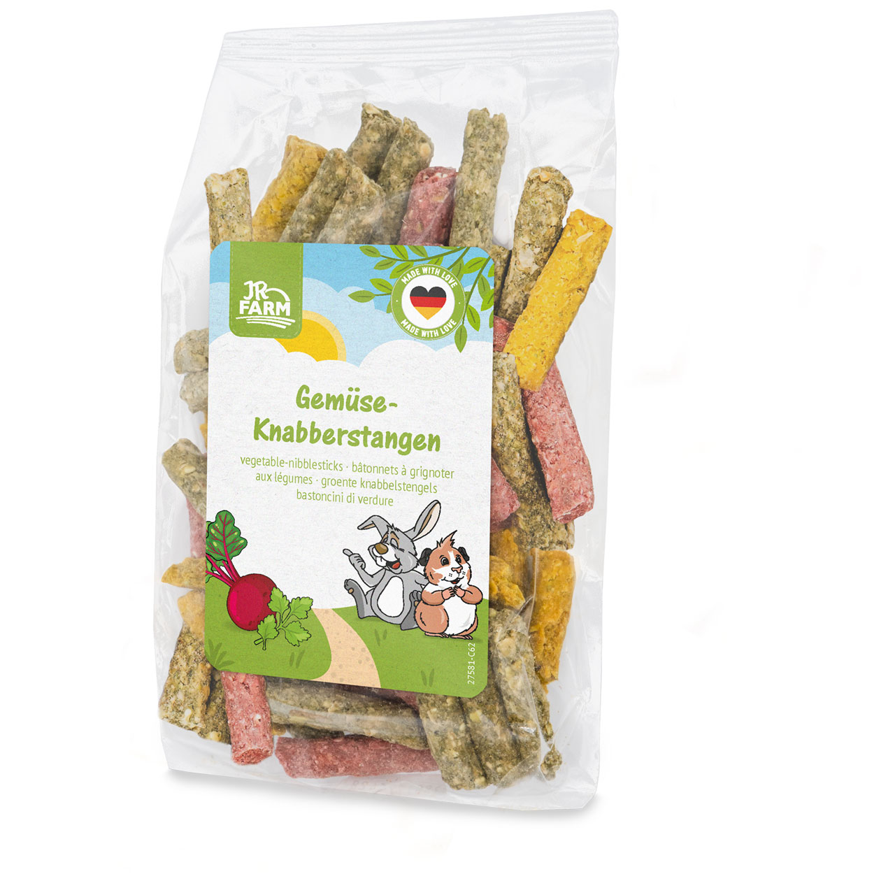 Transparente Verpackung mit bunten Gemüse-Knabberstangen in Grün-, Gelb- und Rottönen. Auf dem Etikett: JR Farm Logo, Produktname und Illustration von Hase, Meerschweinchen und Roter Bete. Unregelmäßige Stangen als Belohnung für Kleintiere.