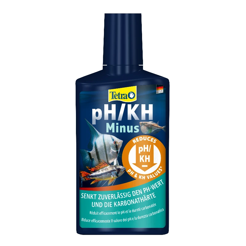 Tetra ’s dark blue pH/KH Minus bottle for aquarium water, with a coloured label. Three ornamental fish, including an angelfish, on the front. Orange graphic with a downward-pointing arrow: reliably lowers pH and KH levels.