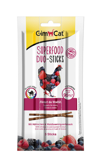 GimCat Superfood Duo-Sticks mit Hühnchen & Waldbeerengeschmack
