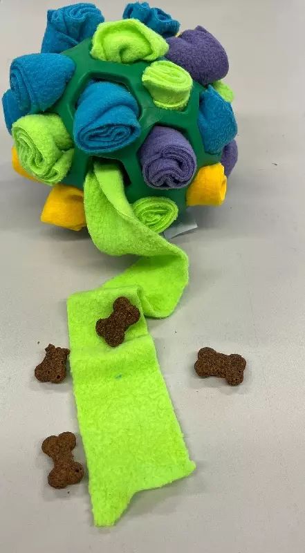 Schnüffelball mit Fleece Schnüffelball mit Fleece