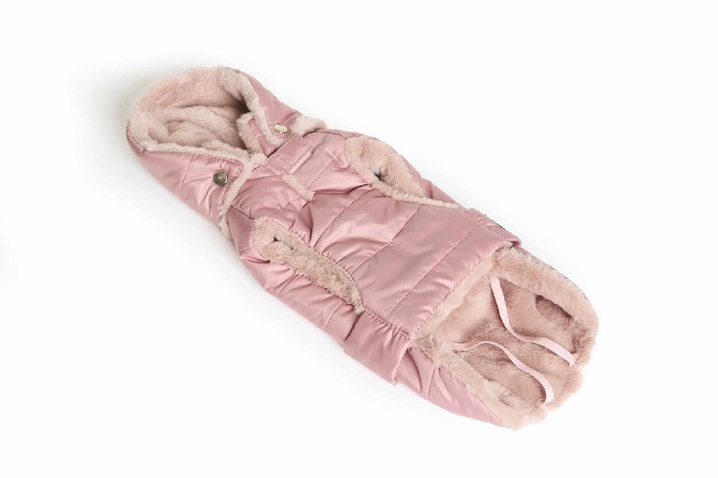 Quilted coat with detachable hood and faux fur lining pink