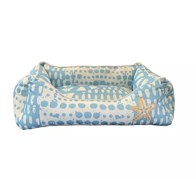 Summer bed with starfish