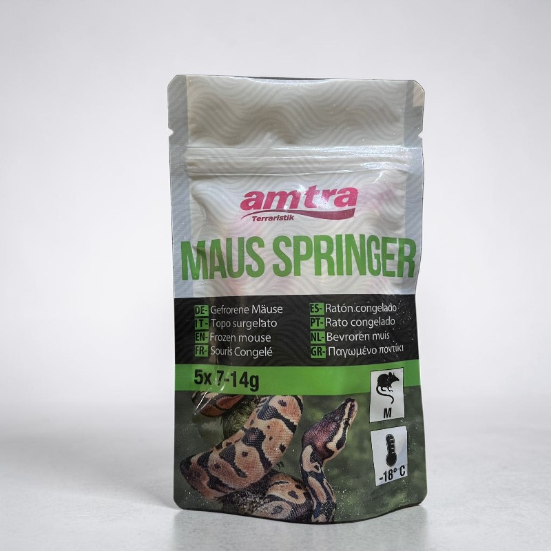 Una confezione di topi congelati come cibo per serpenti, con l'immagine di un boa constrictor. Marchio Amtra.