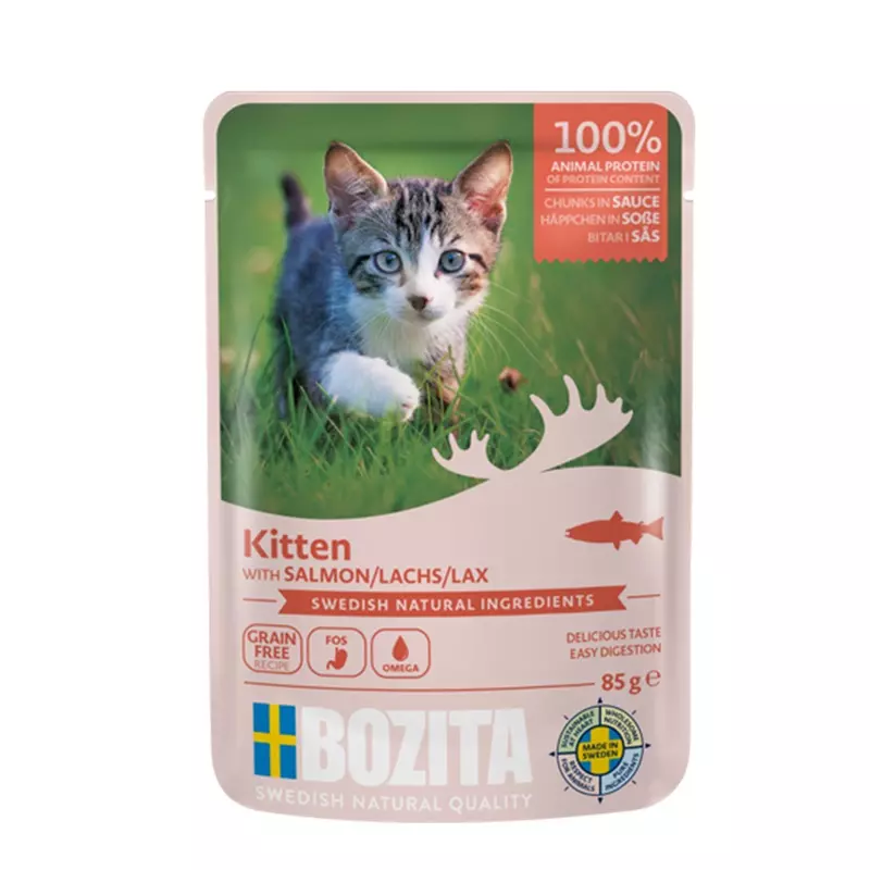 Verpackung Bozita Kitten Lachs: spielendes Kätzchen im Gras, Elchgeweih, stilisierter Lachs und Markensignet.