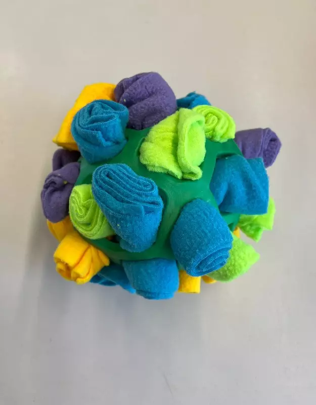 Schnüffelball mit Fleece Schnüffelball mit Fleece
