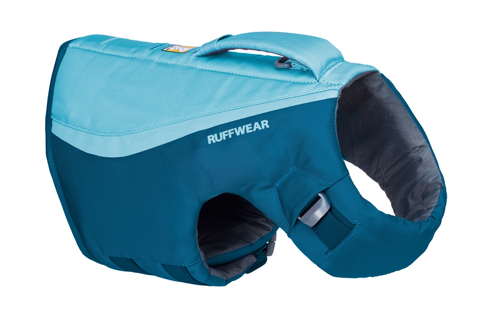 Gilet de sauvetage bicolore pour chiens, de couleur turquoise et bleu foncé, doté d'une poignée solide à l'arrière pour faciliter le soulèvement. Des sangles réglables avec boucles assurent un maintien sûr. Logo Ruffwear visible.