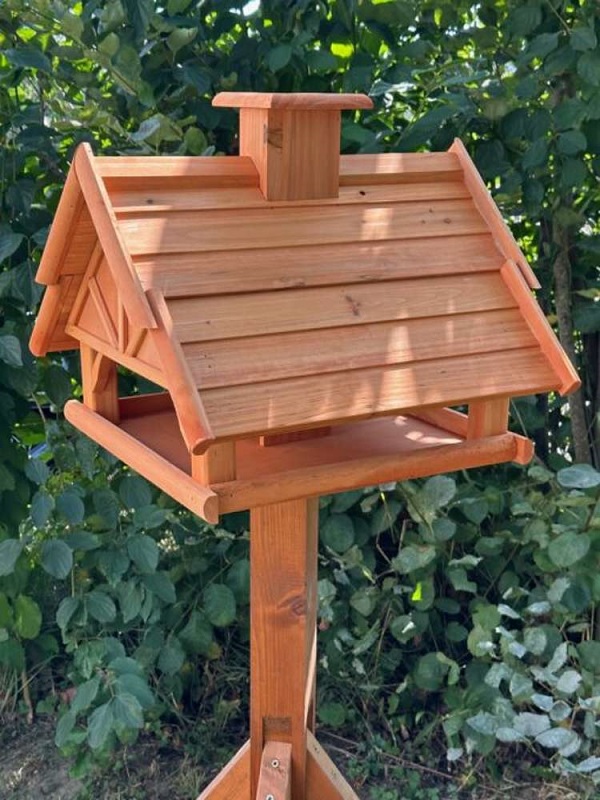  Alpine chalet birdhouse - without stand