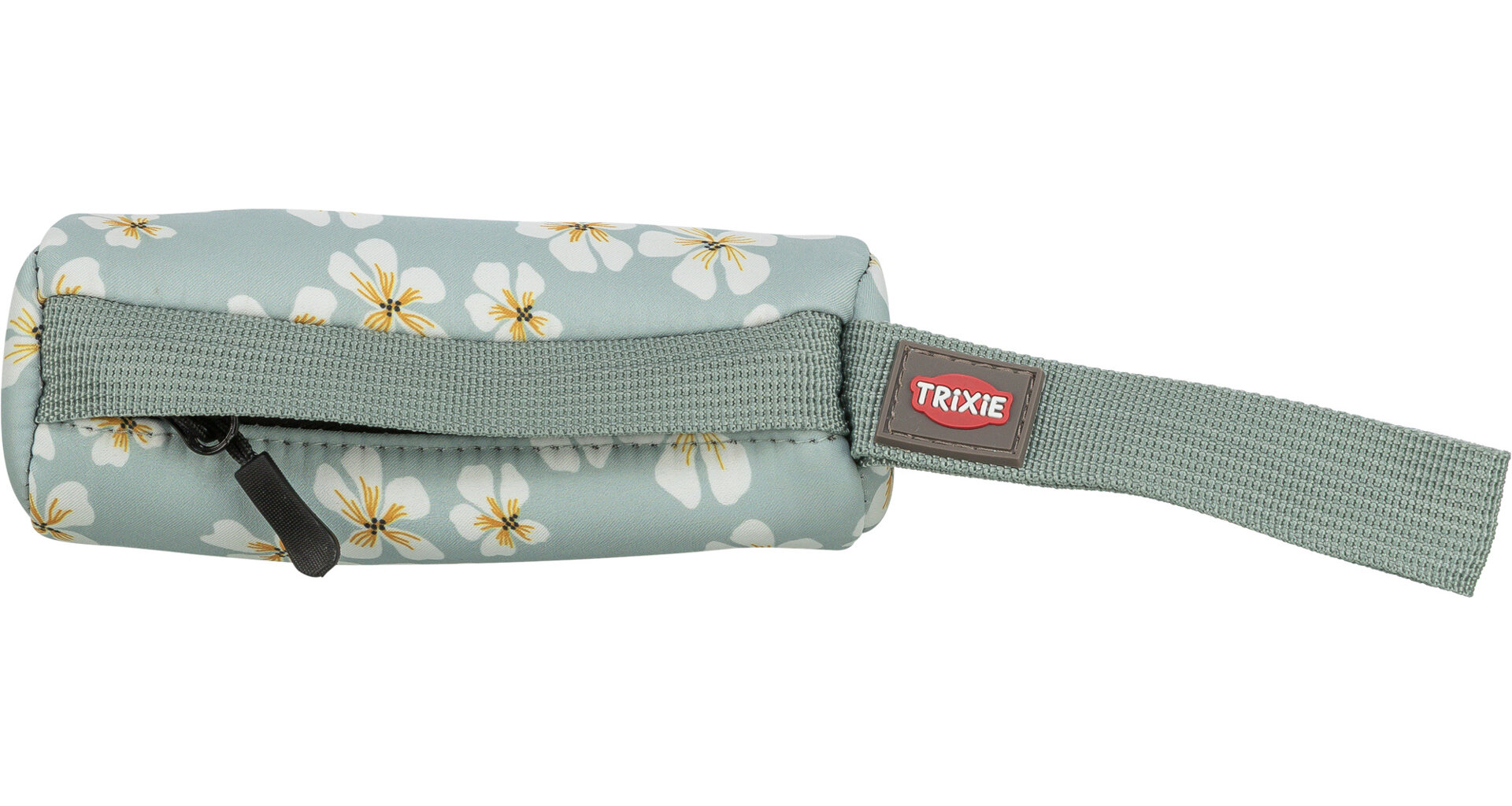 Längliches, weiches Täschchen in Hellblau mit Muster aus weißen Blüten mit gelben Staubgefäßen. Oben Reißverschluss mit schwarzem Zipper. An einem Ende mintgrüne Stoffschlaufe mit braunem TRIXIE-Logo-Etikett.