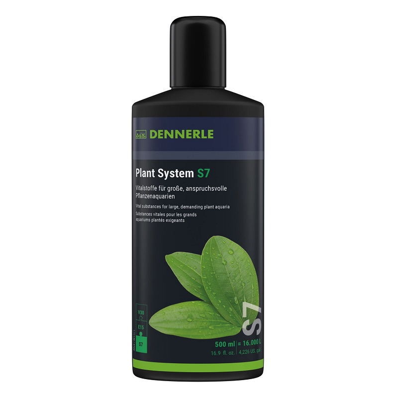 Black bottle Dennerle Perfect Plant S7 VitaMix with green plant leaves on the label.